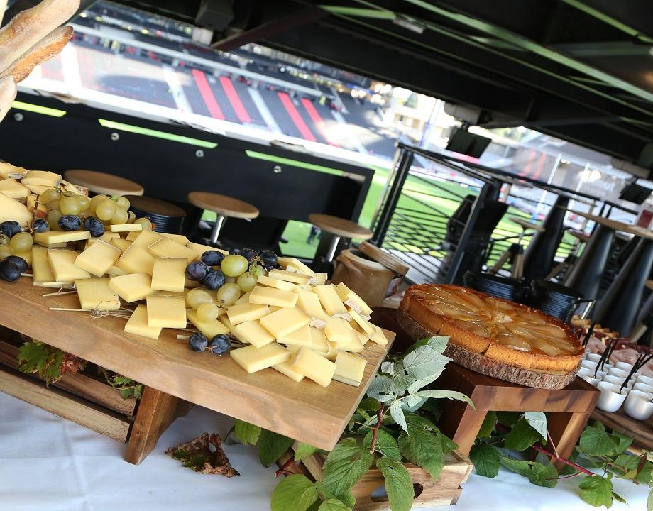 Buffet gourmand concocté par Mère Brazier